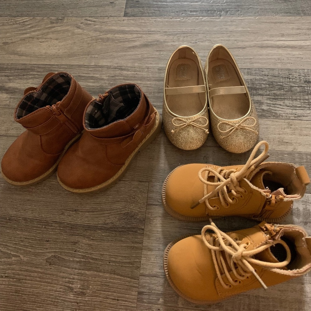 3 pairs of shoes for $15